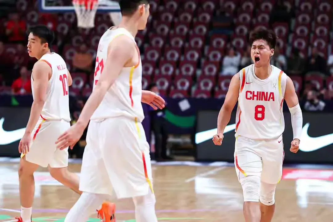 中国男篮决
